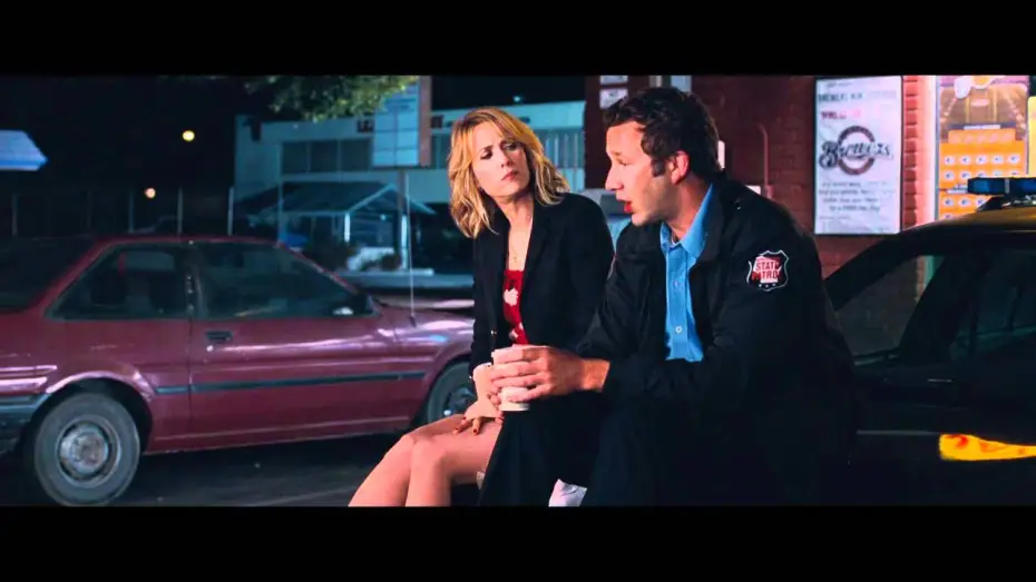 Відео до фільму Подружки нареченої | Clip: Circus Wedding