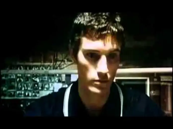 Відео до фільму Карти, гроші, два стволи | 1998 Arnaques, crimes & botanique VF