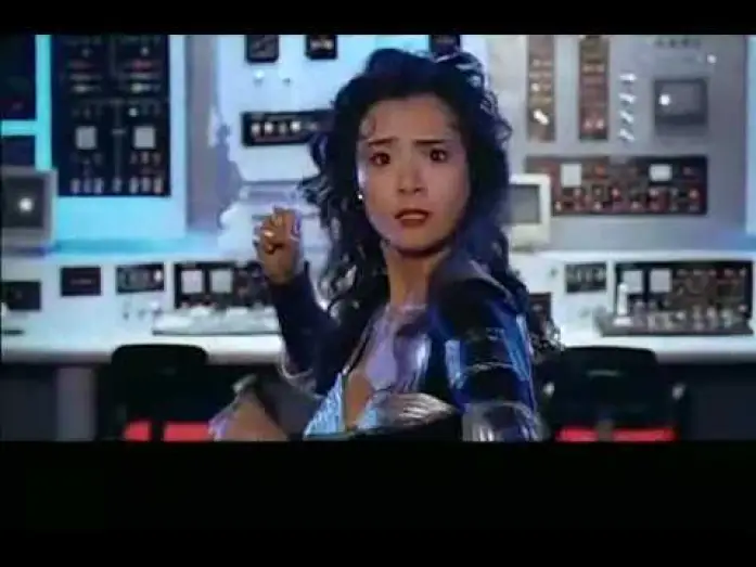 Відео до фільму 女機械人 | Robotrix - fight scene