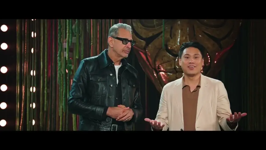 Відео до фільму Wicked: Чародійка | Going Green Behind the Scenes: Sustainability on Wicked with Jon M. Chu and Jeff Goldblum