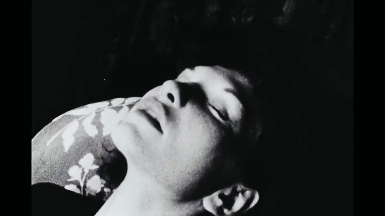 Відео до фільму Полудневі тенета | Maya Deren - Meshes of the Afternoon (trailer)