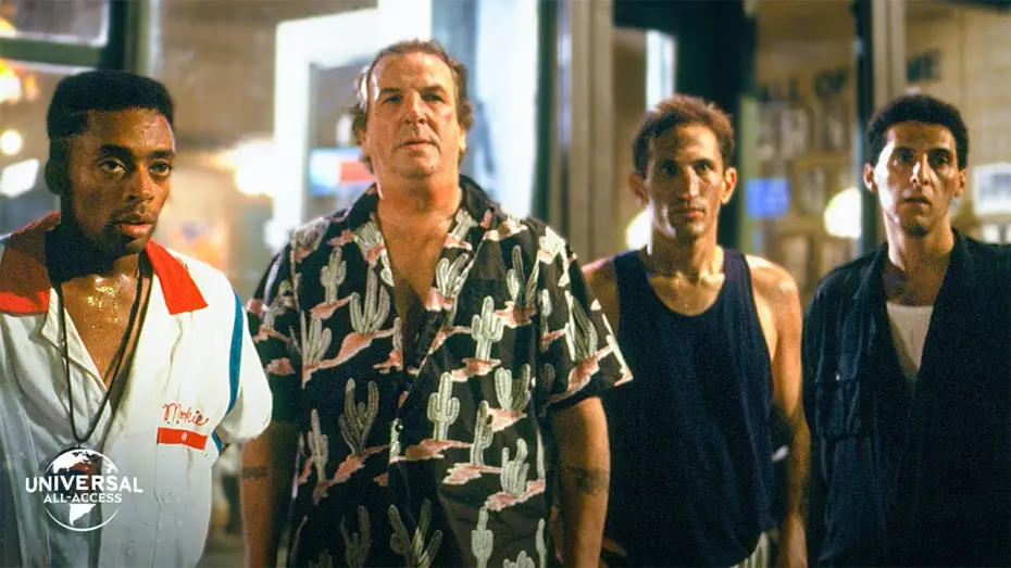 Відео до фільму Роби як треба! | Spike Lee Deals With Trouble At Sal's Pizzeria