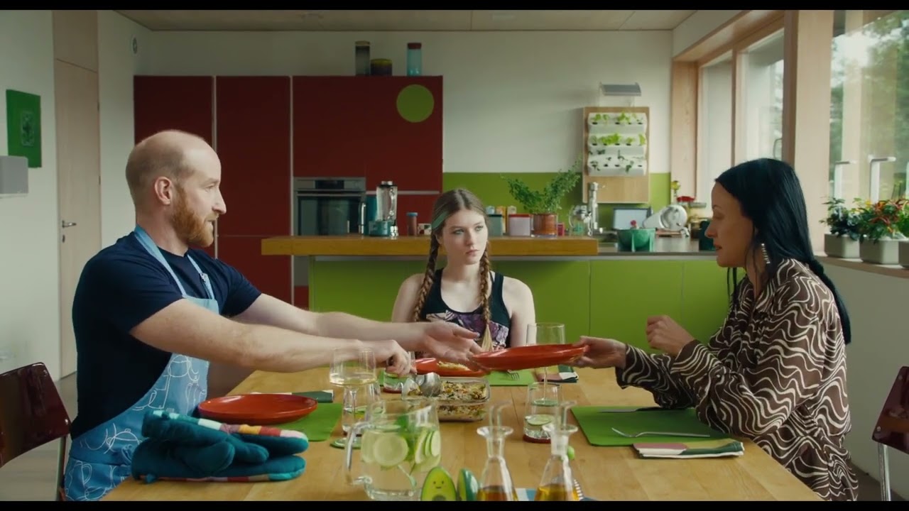 Відео до фільму Нуль калорій | Cannes Clip 1/2