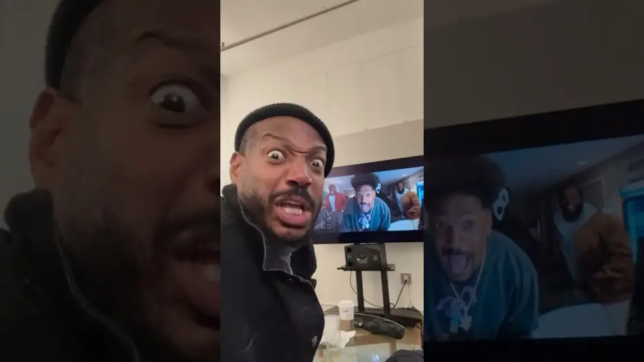 Відео до фільму Дуже страшне кіно | We coming early! I&rsquo;m bringing Scary Movie to theatres one week sooner. See you June 5th!