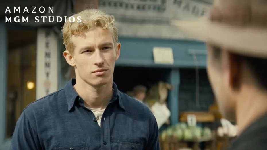 Відео до фільму Хлопці у човні | Joe Reunites With His Father