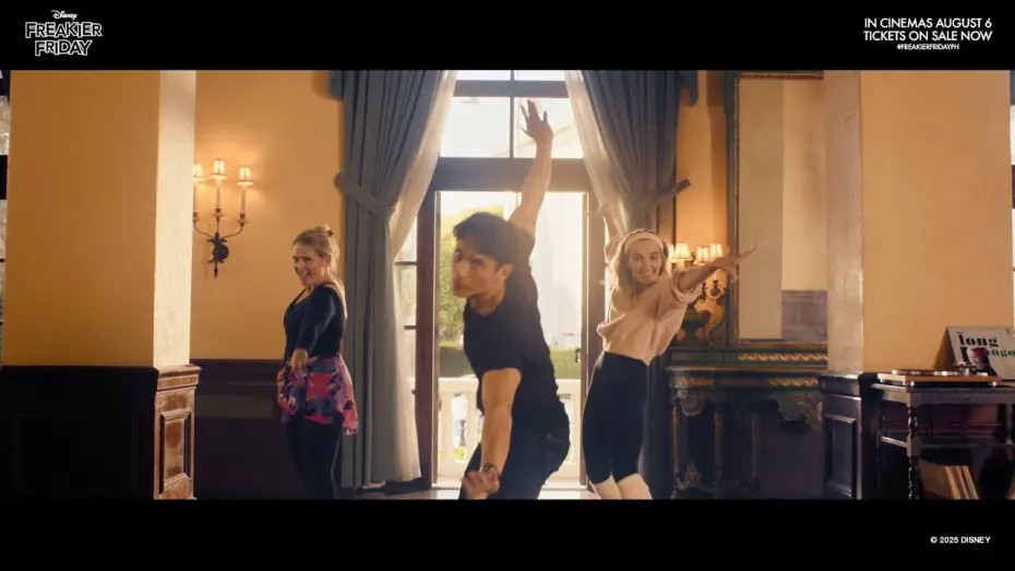 Відео до фільму Ще одна шалена п'ятниця | Manny: Save The Date