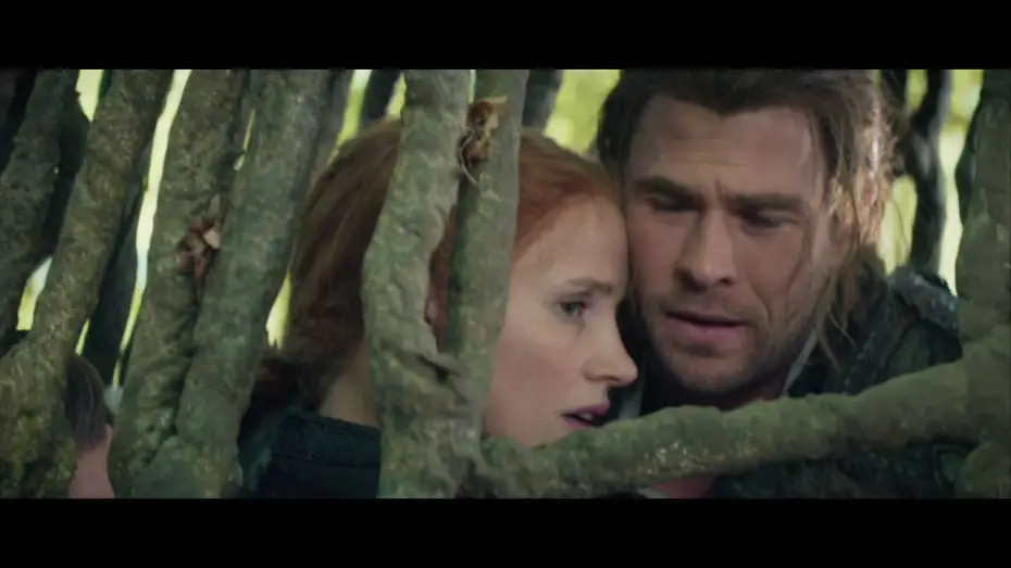 Відео до фільму Мисливець і снігова королева | The Band Tries To Negotiate