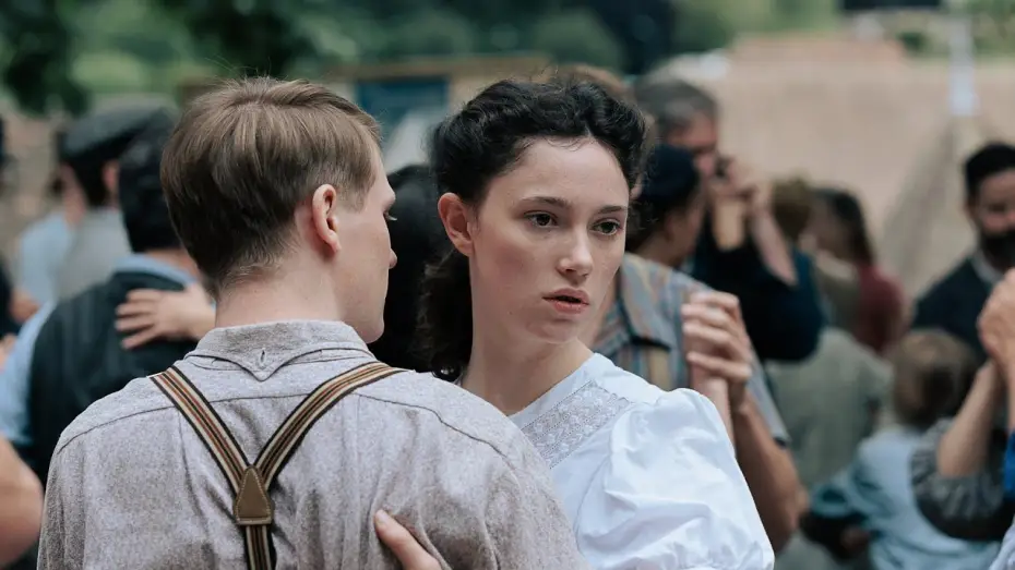 Відео до фільму &Agrave; bras-le-corps | &Agrave; bras-le-corps, un film de Marie-Elsa Sgualdo &ndash; Bande annonce