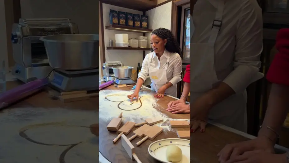 Відео до фільму Ти, я і Тоскана | Their chemistry got our heart.