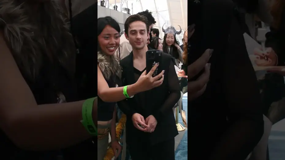 Відео до фільму Як приборкати дракона | An epic premiere in LA with our legendary cast!