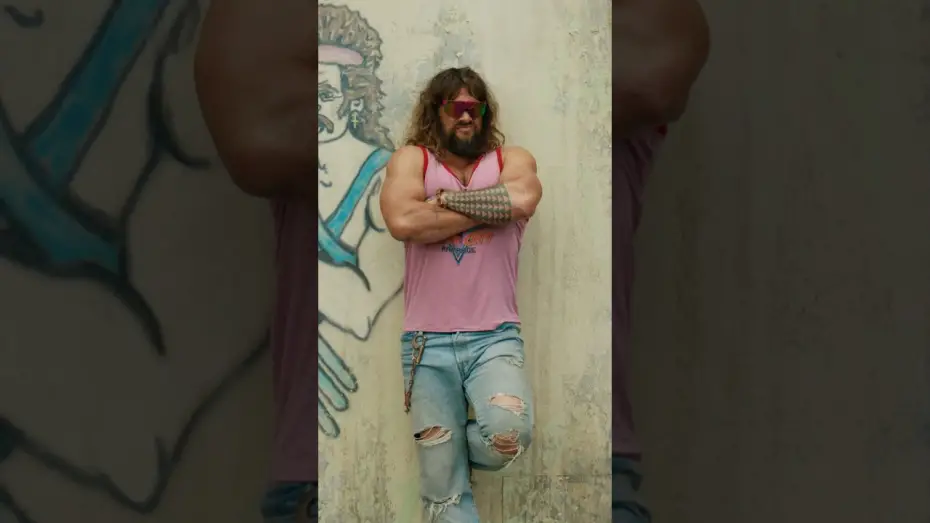 Відео до фільму Майнкрафт | Stuck in the 80s. Huge fan of pink. Looks good. Could use a hug.