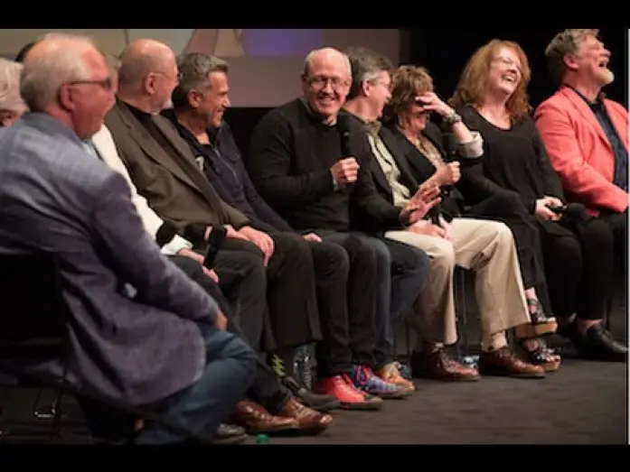 Відео до фільму Красуня і Чудовисько | 25th Anniversary of Beauty and The Beast: Assembling the Team