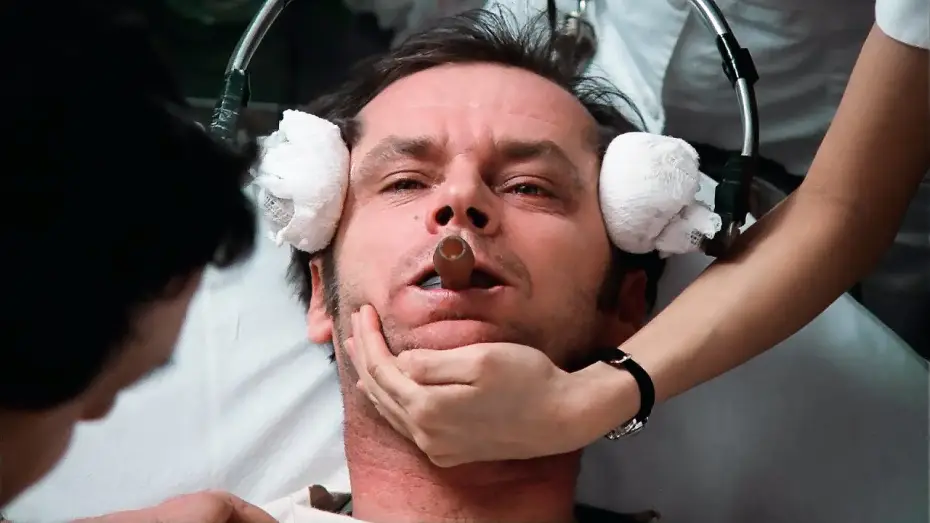 Відео до фільму Пролітаючи над гніздом зозулі | Пролетая над гнездом кукушки (1975) | Трейлер