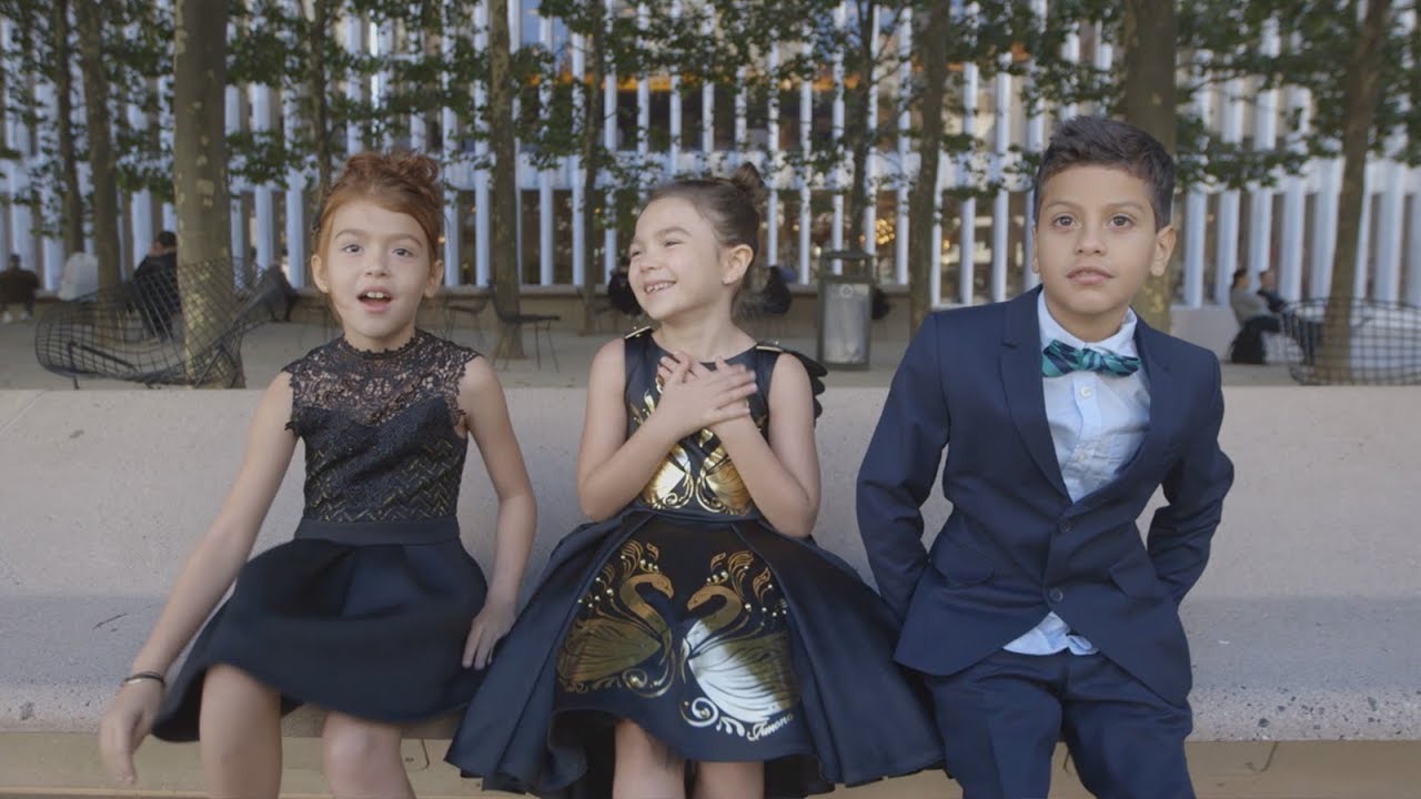 Відео до фільму Проект &laquo;Флорида&raquo; | The Kids of 'The Florida Project' on Friendship, Ice Cream, and Acting | NYFF55