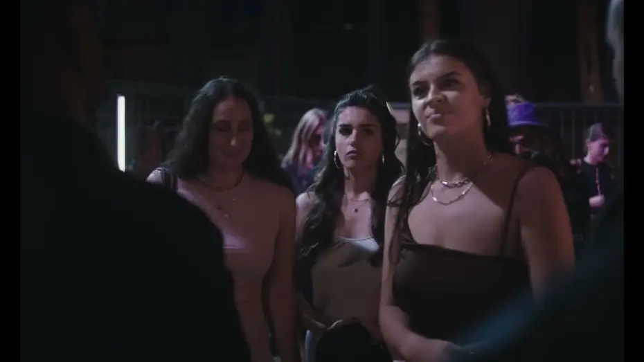 Відео до фільму Ellbogen | ELLBOGEN - Ab 05. September im Kino! 😍 🎥