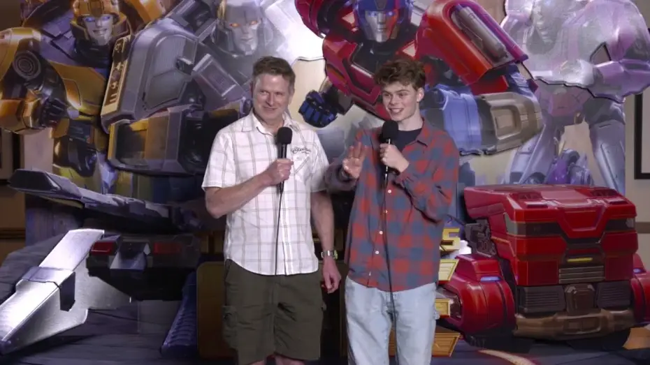 Відео до фільму Трансформери: Початок | Witness the Transformers like never before