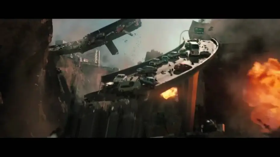 Відео до фільму 2012 | 2012 - Extrait 1 - VOST