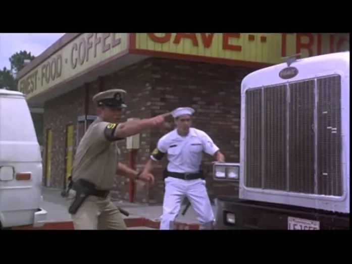 Відео до фільму Конвоїри | Chasers - Trailer