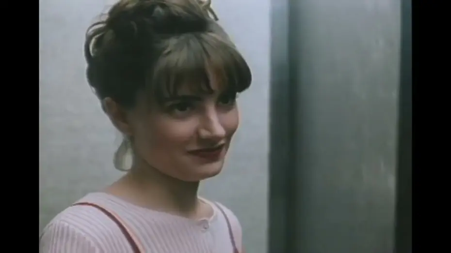 Відео до фільму The Courtyard | The Courtyard (1995) Trailer - Andrew McCarthy, M&auml;dchen Amick