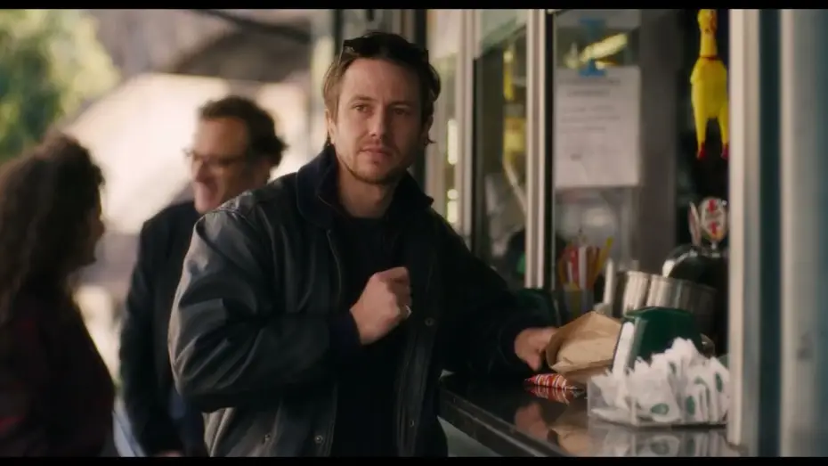 Відео до фільму Aux jours qui viennent | Teaser