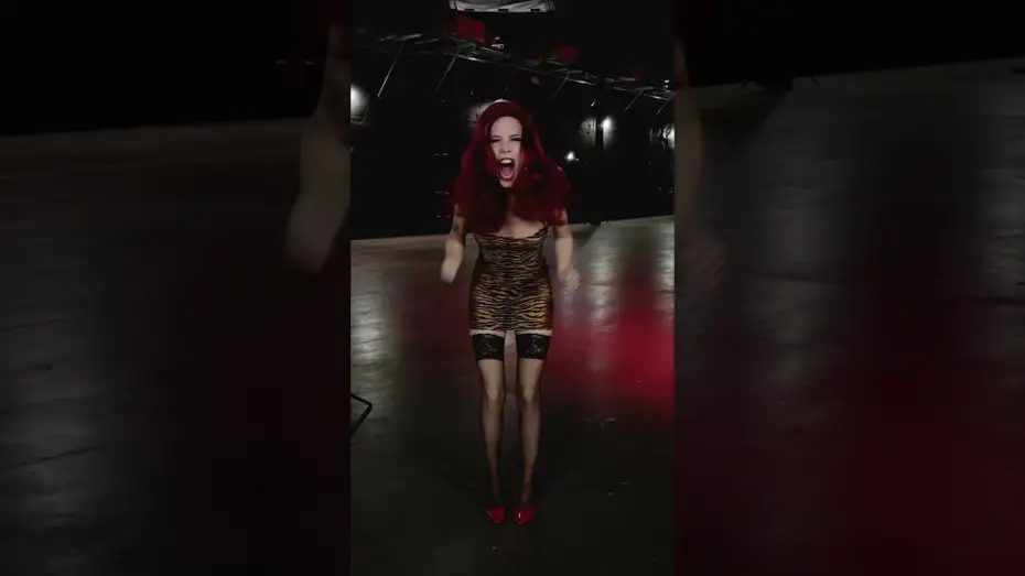 Відео до фільму МАХХХІН | ✨The stars of #MaXXXine✨