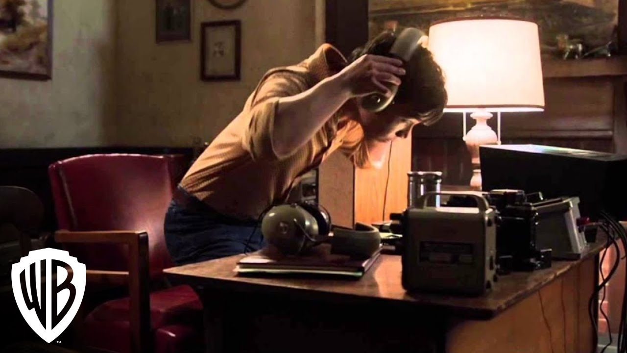 Відео до фільму Закляття | Somebody's With Her