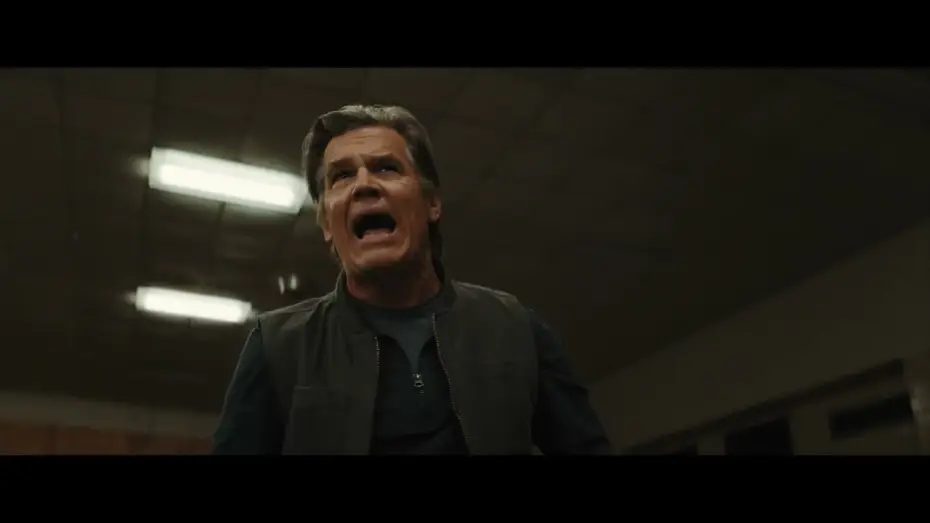 Відео до фільму Зброя | Spot "Classroom"