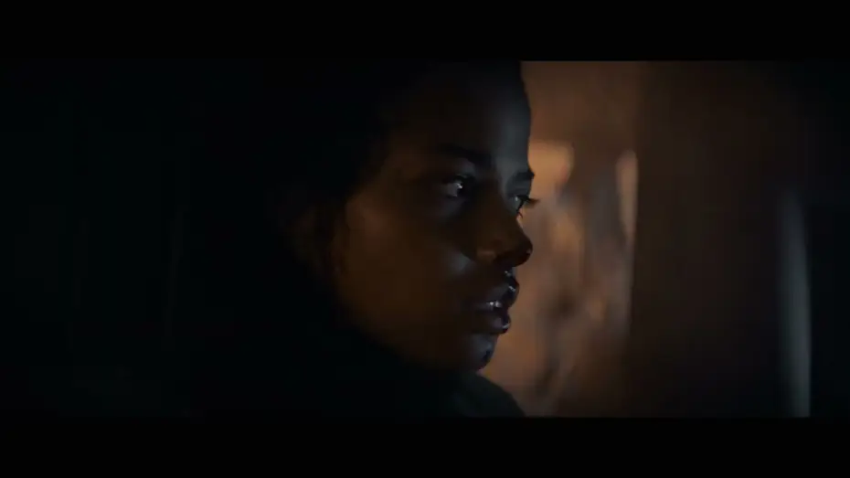 Відео до фільму The Occupant | Crash Aftermath