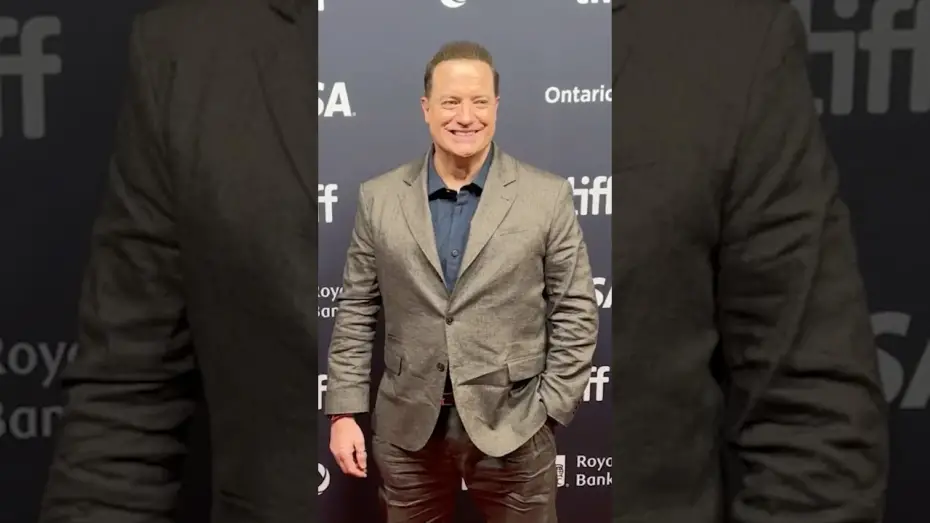 Відео до фільму Сім'я напрокат | Brendan Fraser Arrives At TIFF