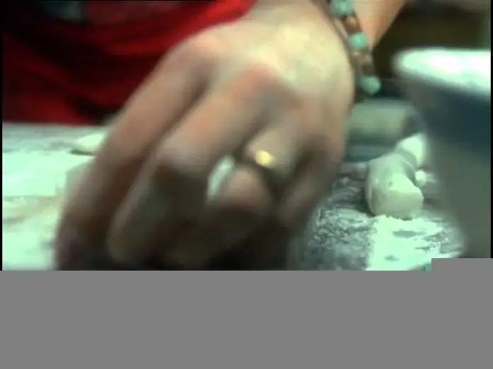 Відео до фільму Dumplings | Dumplings (2004) English subtitled trailer.