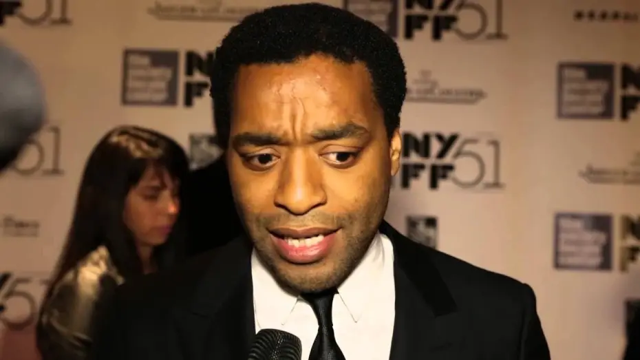 Відео до фільму 12 років рабства | NYFF51: Chiwetel Ejiofor | "12 Years A Slave" Red Carpet
