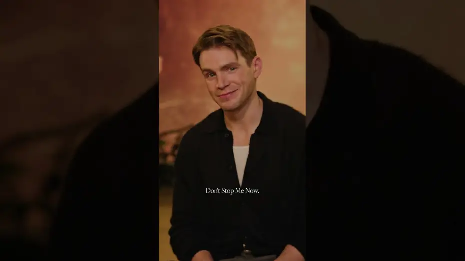 Відео до фільму Білосніжка | "What's your go-to karaoke song?"