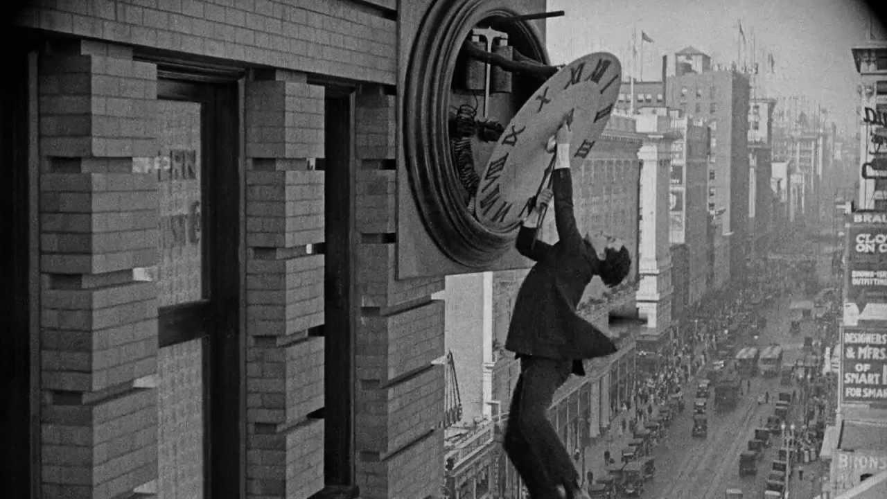 Відео до фільму Безпека в останню чергу! | Harold Lloyd's SAFETY LAST! - U.S. Re-release Trailer