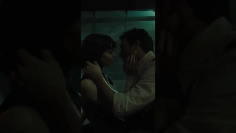 Відео до фільму Ущелина | They're spitting off the edge of the gorge.