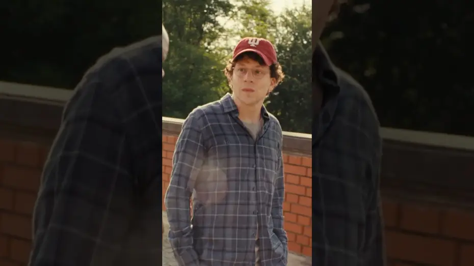 Відео до фільму Справжній біль | Benefit