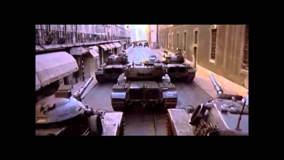 Відео до фільму April Captains | April Captains (Capit&atilde;es de Abril) - Trailer