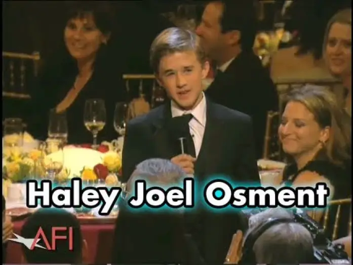 Відео до фільму Форрест Ґамп | Haley Joel Osment On Being Tom Hanks' "Son" In FORREST GUMP