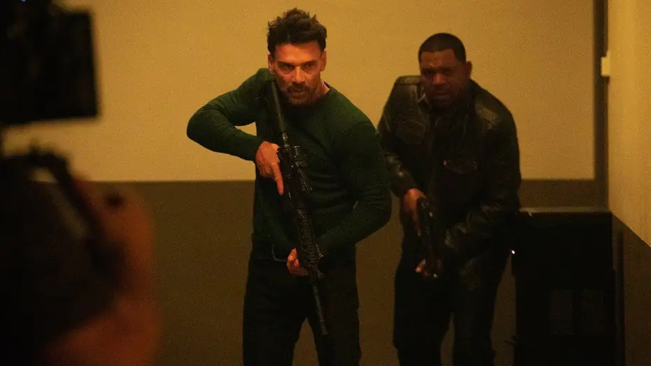 Відео до фільму І згасло світло | Offizieller Trailer