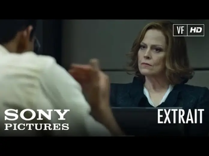 Відео до фільму Робот Чаппі | Chappie - Extrait Let Me Test - VF