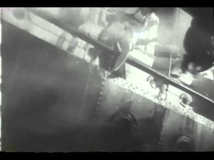 Відео до фільму In Which We Serve | In Which We Serve Trailer 1943