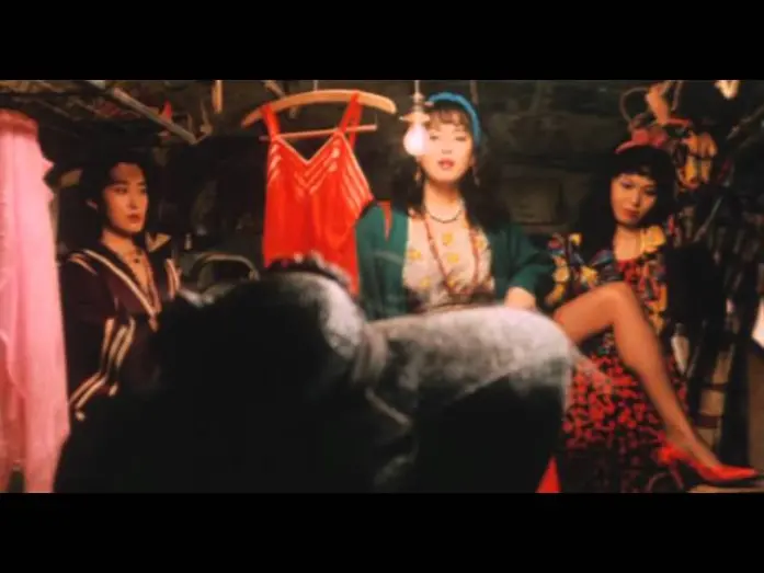 Відео до фільму Carmen 1945 | 肉体の門（予告編)