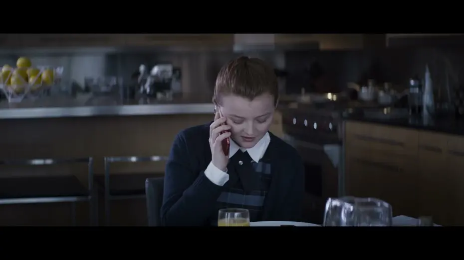 Відео до фільму Схованки | Hide And Seek Clip - I Know It's Him