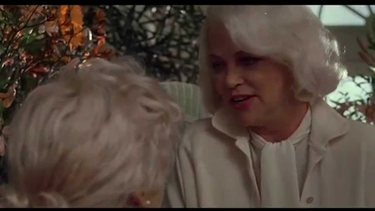 Відео до фільму Злиття двох місяців | Two Moon Junction Trailer