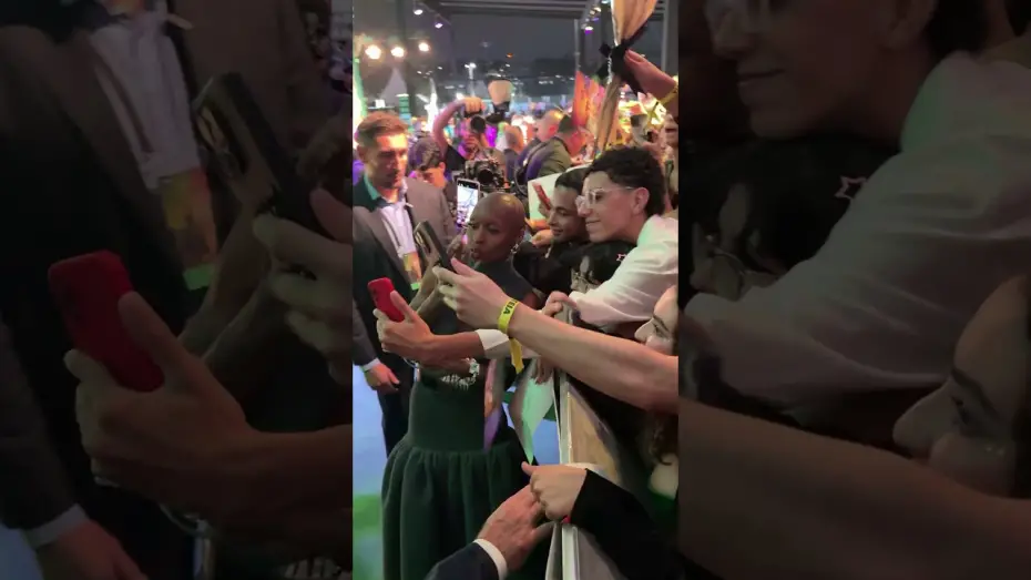 Відео до фільму Wicked: Чародійка. Частина 2 | Cynthia Erivo has arrived! All love from Brazil