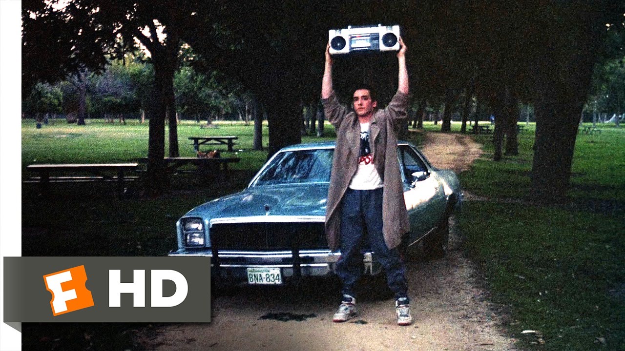 Відео до фільму Скажи хоч щось | Say Anything... (3/5) Movie CLIP - Boombox Serenade (1989) HD