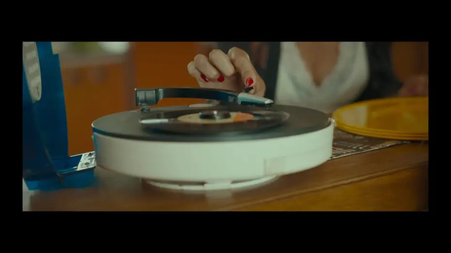 Відео до фільму Безмежність | Clip Rumore