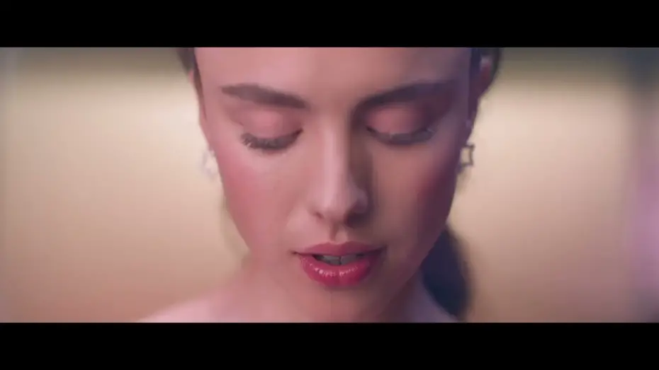 Відео до фільму Субстанція | The Substance (2024) - "I'm Sue"