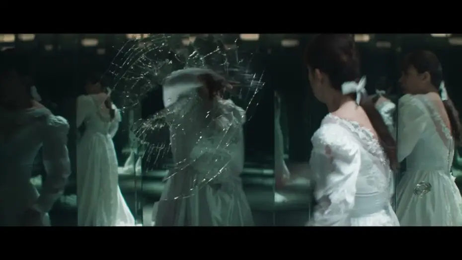 Відео до фільму Закляття 4: Останній обряд | Bumper "Different"