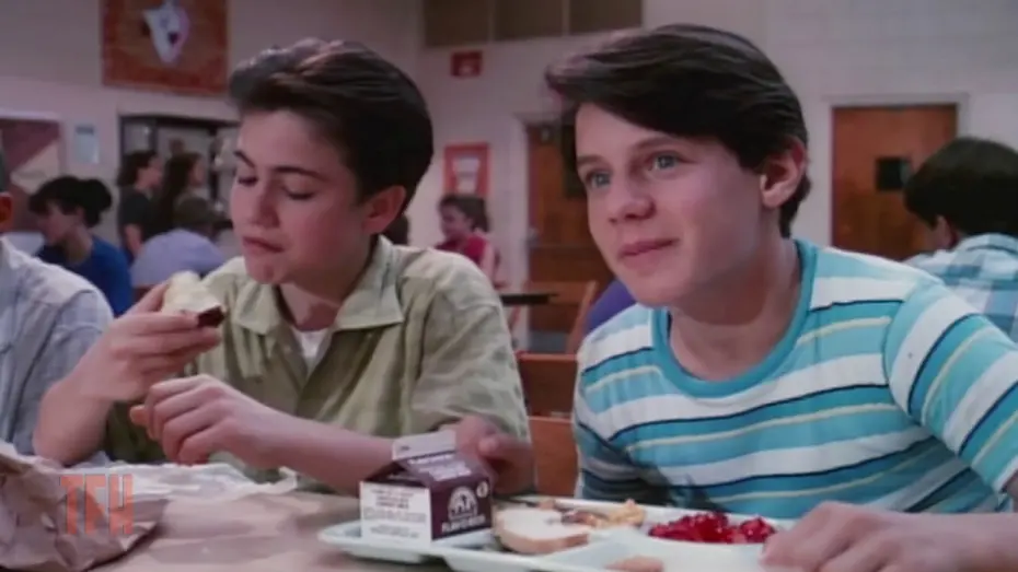 Відео до фільму Matinee | Illeana Douglas on MATINEE