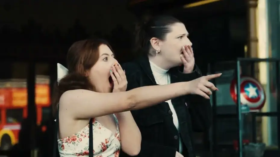 Відео до фільму Мавпа | The Monkey Takes a Drive Around Hollywood